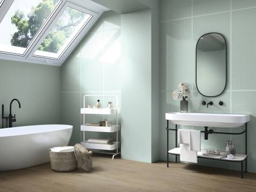 Carrelage aspect cannage grand format 60 x 120 couleur turquoise collection Swing chez InstaHouse.fr Mur salle de bain crédence