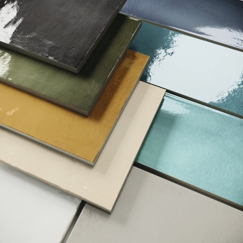 Carrelage faïence brillante 10x10 effet zellige Cordoue InstaHouse Carmen Seville Détail matière carreaux